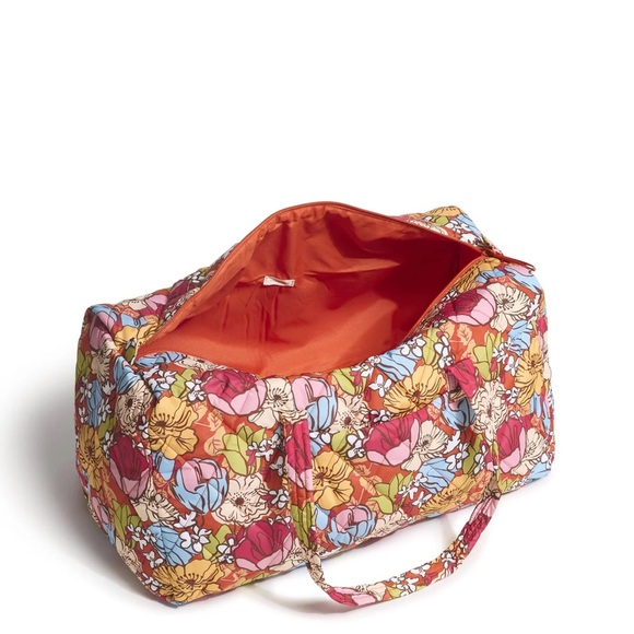 Vera Bradley Outlet Large Travel Duffel Bag  in Lightweight Polyester NWT - Picture 2 of 3